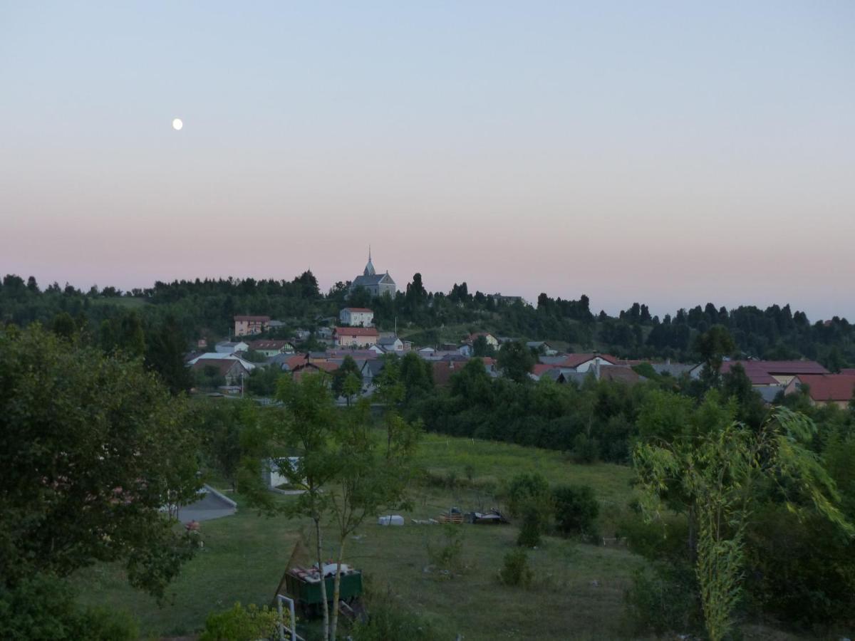 Bed And Breakfast Trnje Pivka Exterior foto